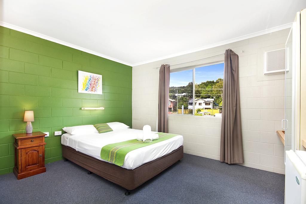 Castle Crest Motel Townsville Zimmer foto